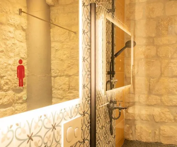 Domus Maritima Τρογκίρ