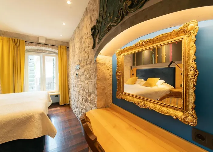 多姆斯马里蒂玛酒店 特罗吉尔