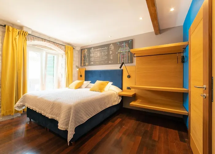 Domus Maritima Szálloda 3*