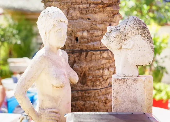 Domus Maritima Szálloda